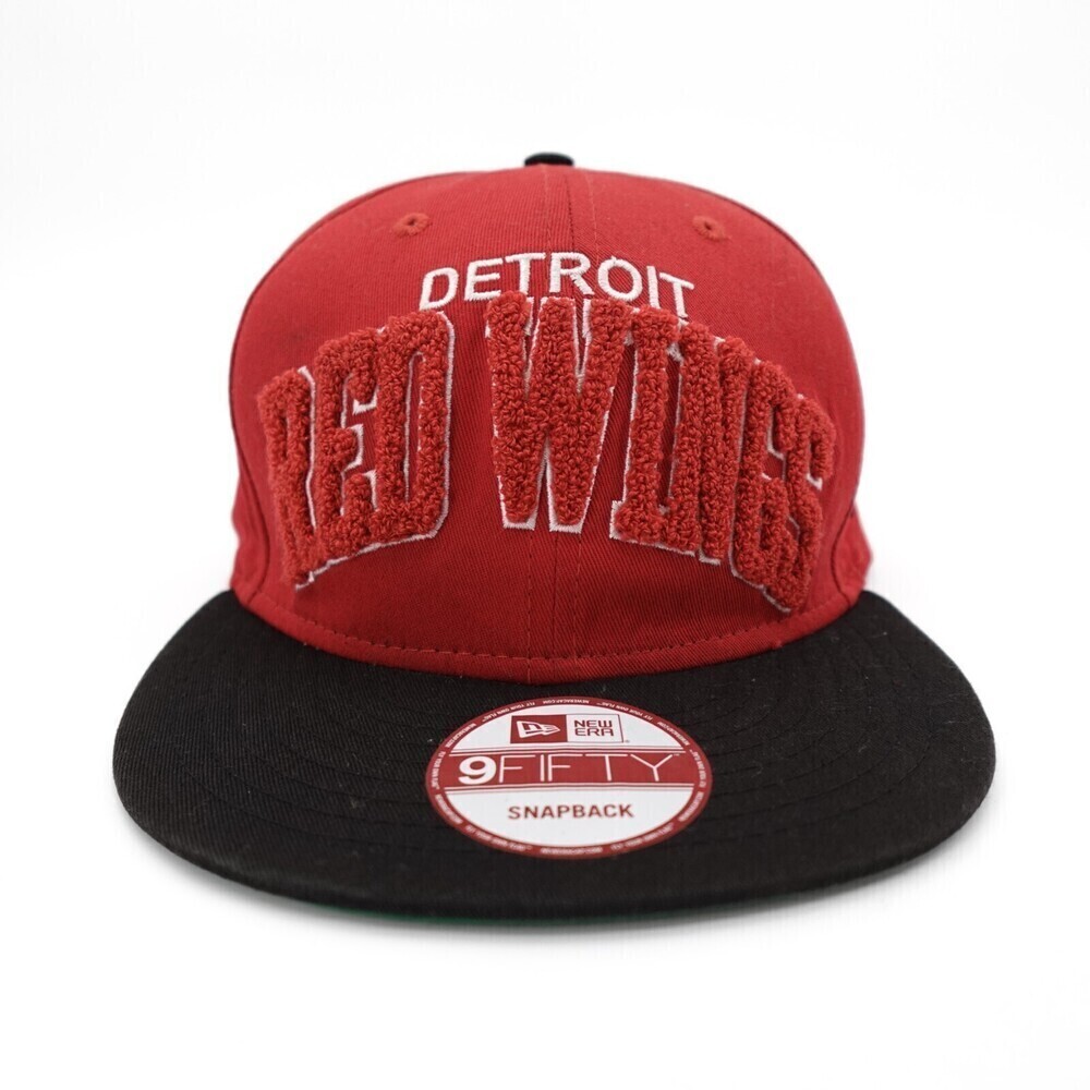 Detroit Red Wings Hat Cap Snap Back Red 9 Fifty New Era NHL Hockey Fuzzy